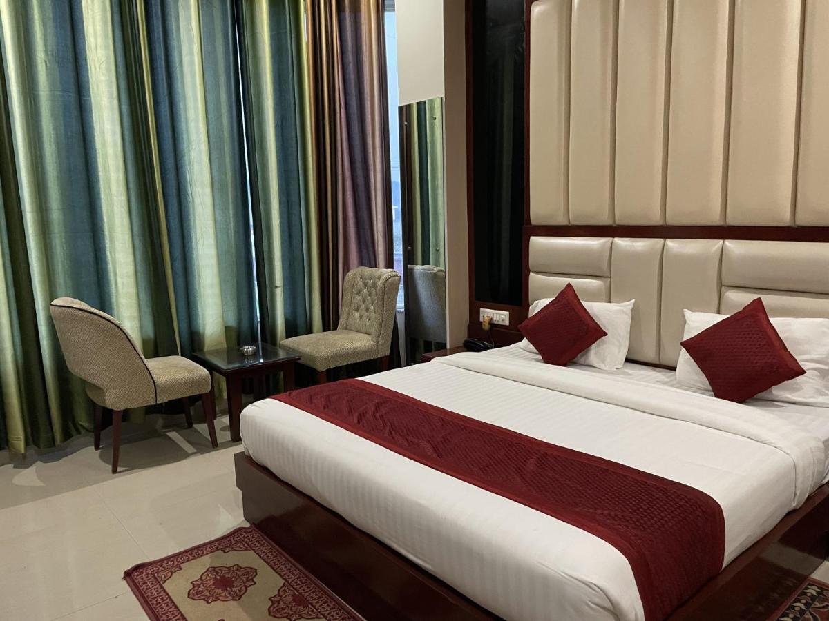 Sumedha G Village Resort And Spa Raiwala Exteriér fotografie