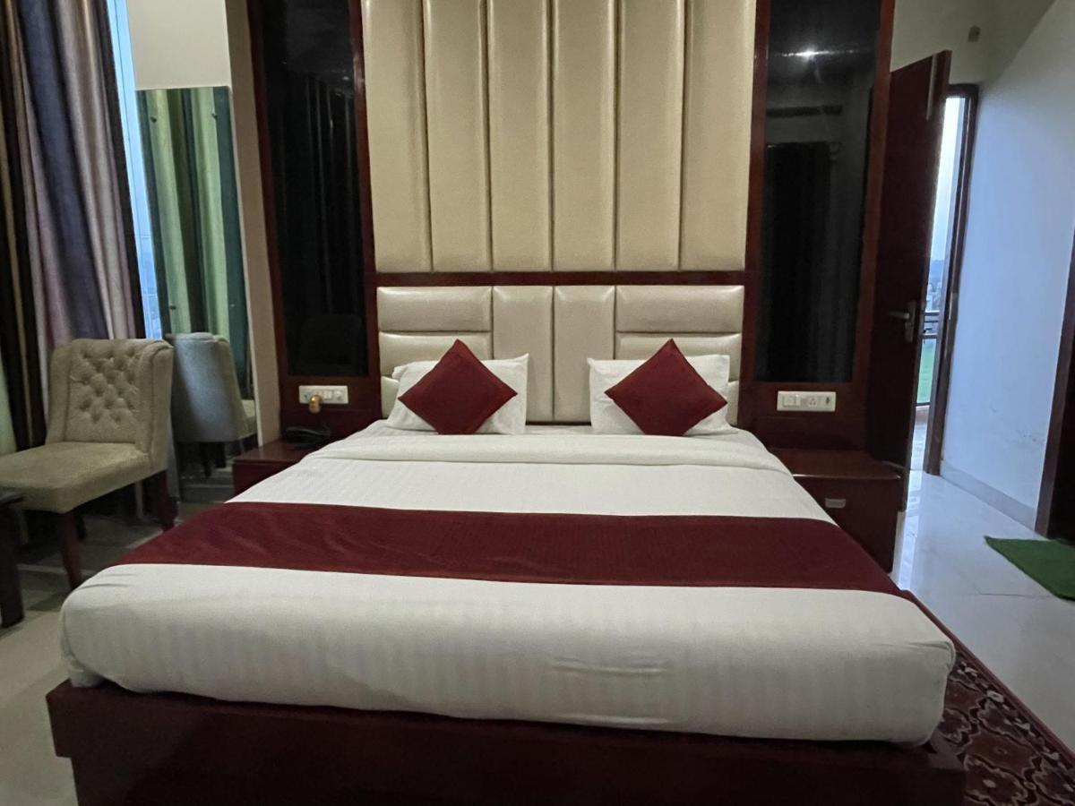 Sumedha G Village Resort And Spa Raiwala Exteriér fotografie