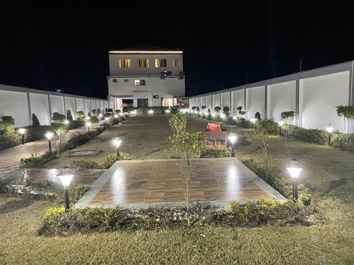 Sumedha G Village Resort And Spa Raiwala Exteriér fotografie